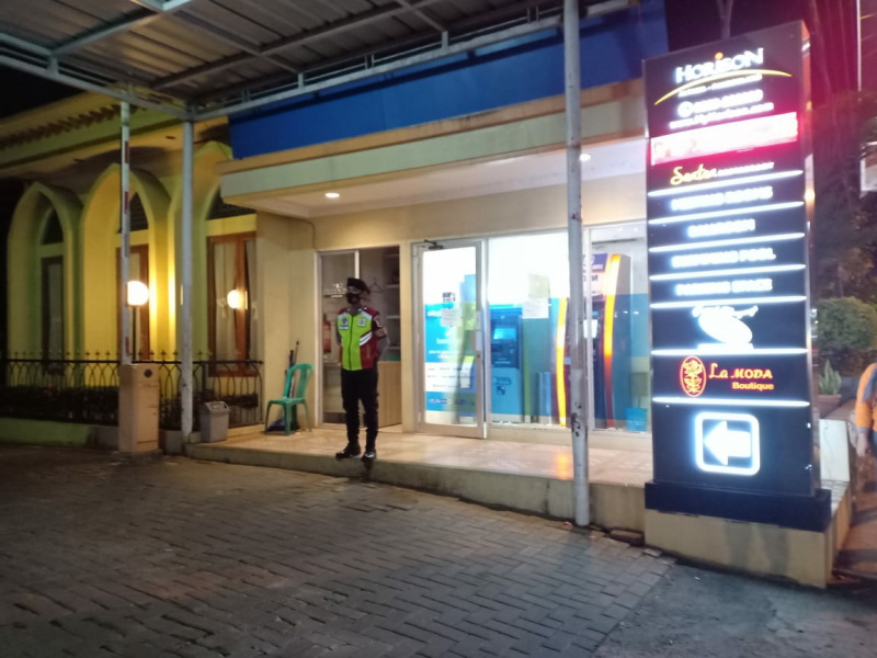 Disiplinkan Prokes di Obvitnas dan Obter, Personel Ditpamobvit Polda Banten Rutin Gelar Patroli
