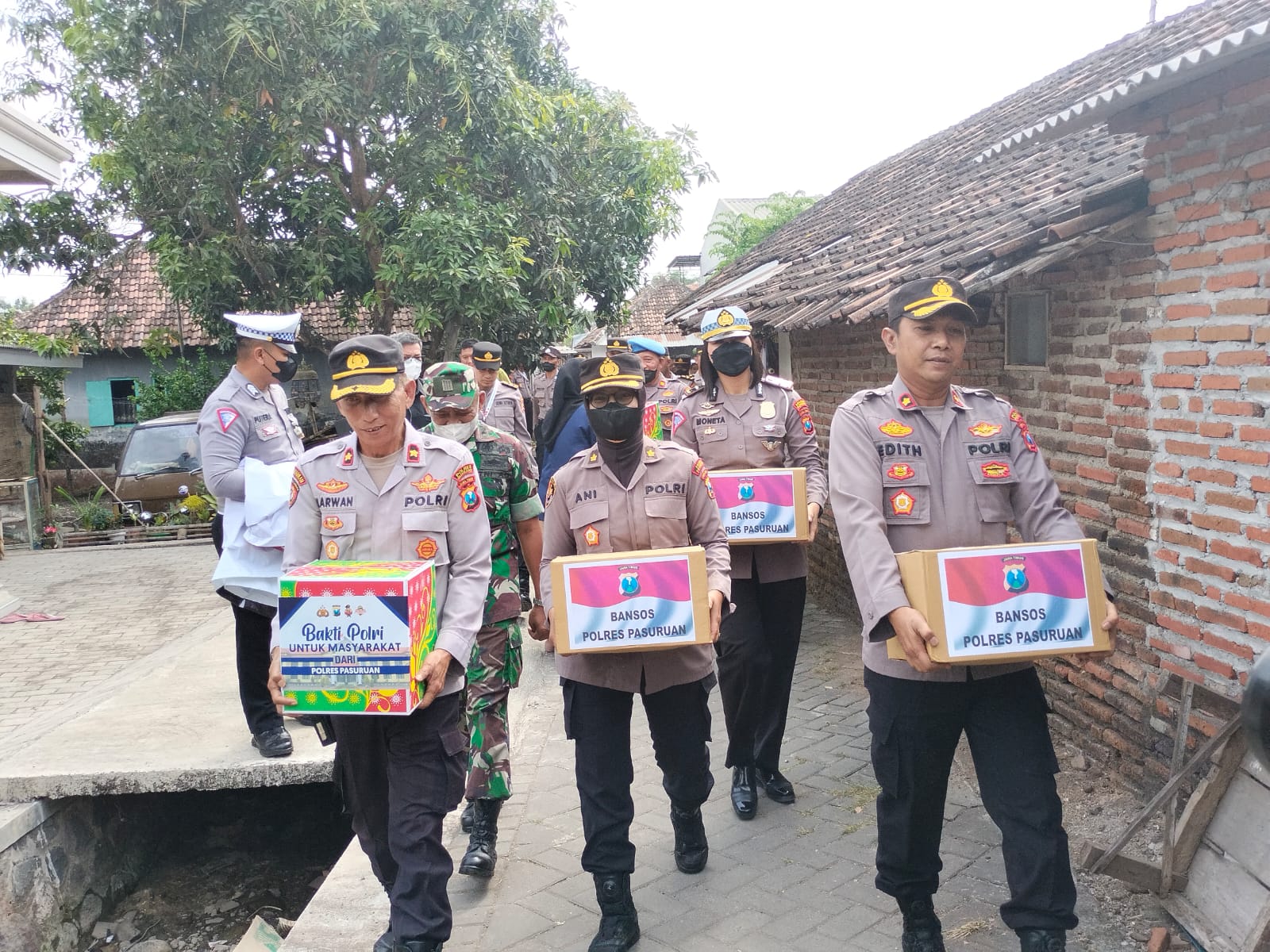 Polres Pasuruan Laksanakan Baksos, Wujudkan Polri Peduli Kemanusiaan