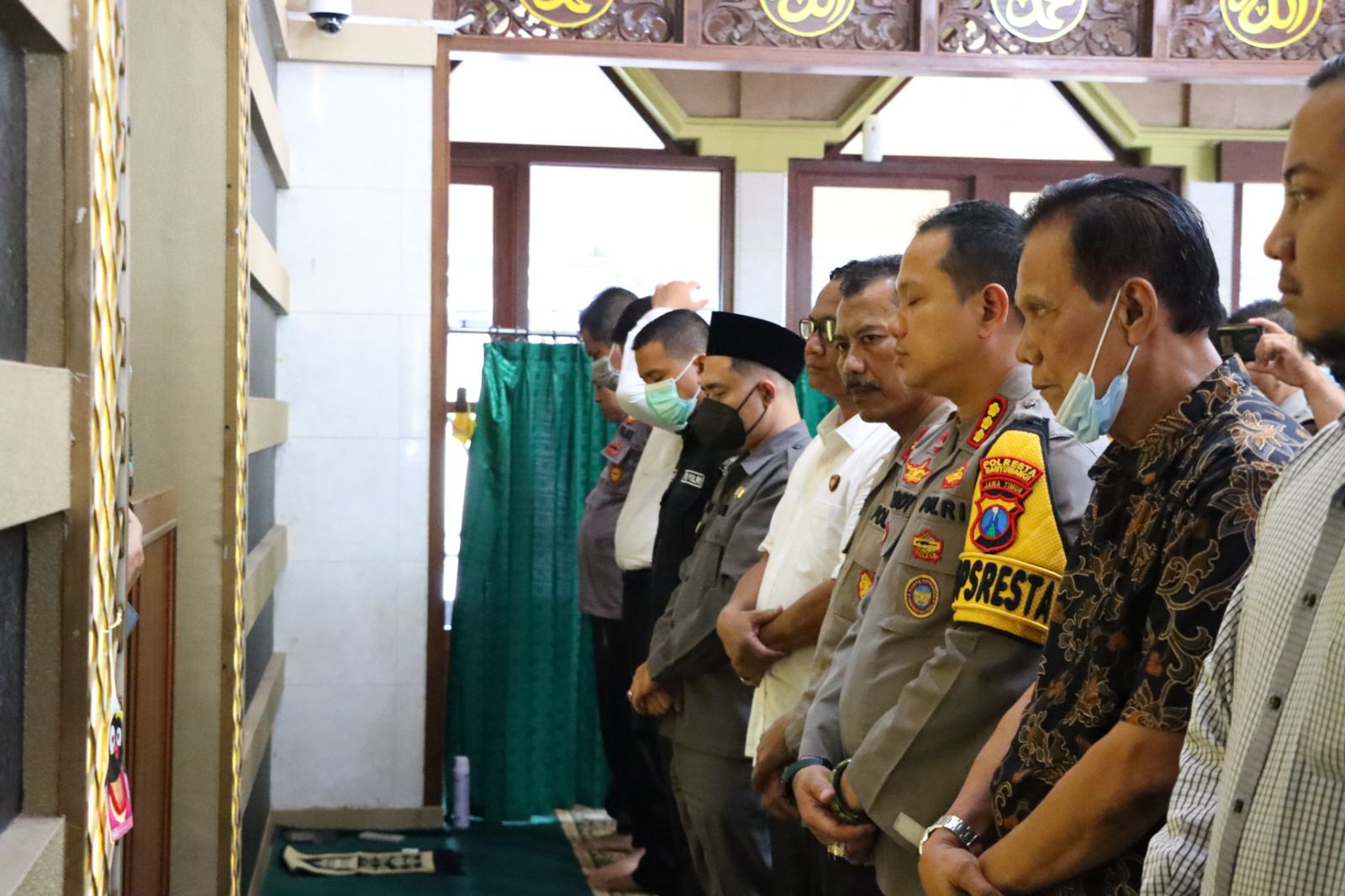 Polresta Banyuwangi Adakan Shalat Ghaib Bersama Laros Jenggirat, Untuk Tragedi Kanjuruhan